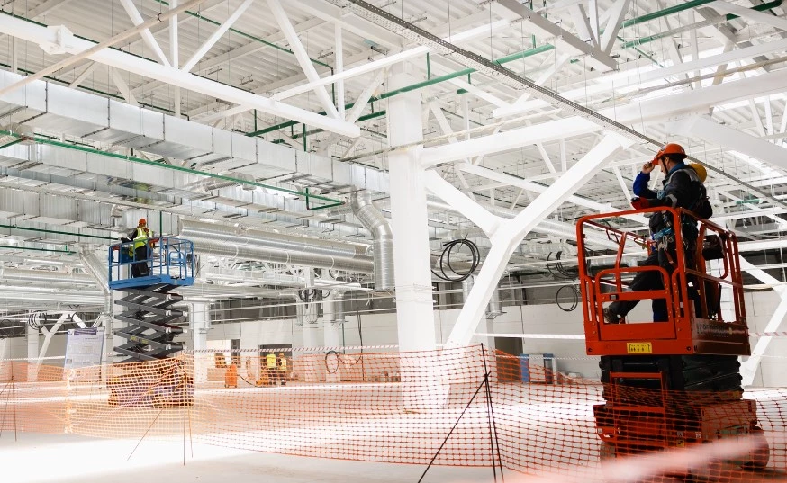 Гігафабрику Росатому в Калінінградській області побудували на основі металоконструкцій Evraz Steel Building