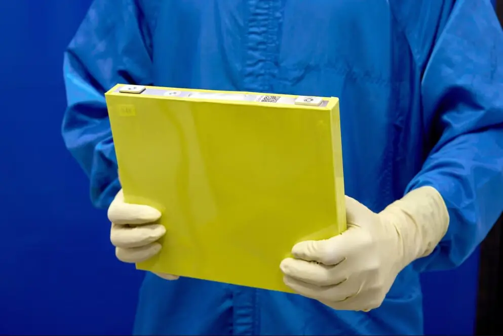 Почему General Motors делает" рискованную " ставку на непроверенную аккумуляторную технологию